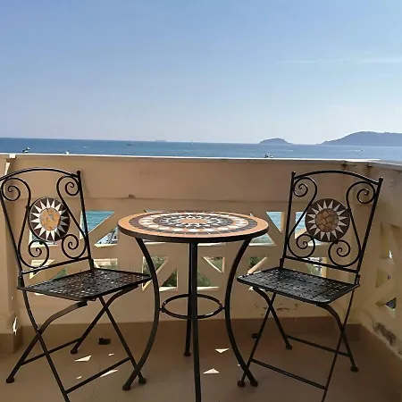 Lägenhet Il Faro Dei Poeti Lerici