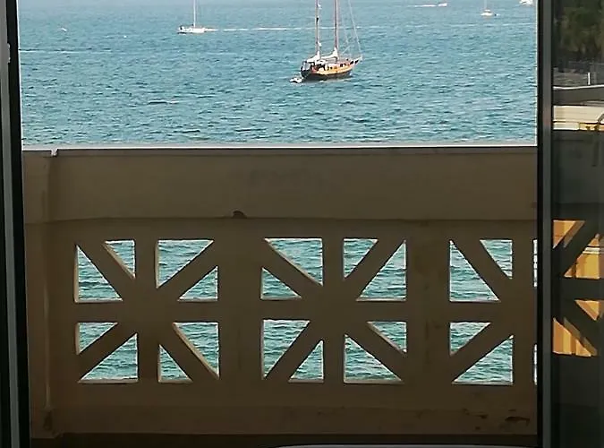 Lägenhet Il Faro Dei Poeti Lerici