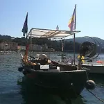 Il Faro Dei Poeti
