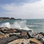 Apartamento Il Faro Dei Poeti *