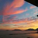 Il Faro Dei Poeti Lerici