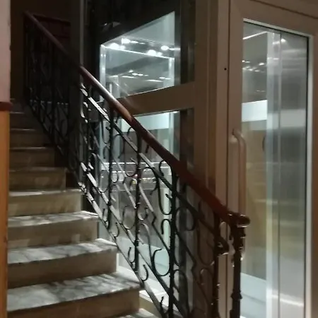 Il Faro Dei Poeti Lerici