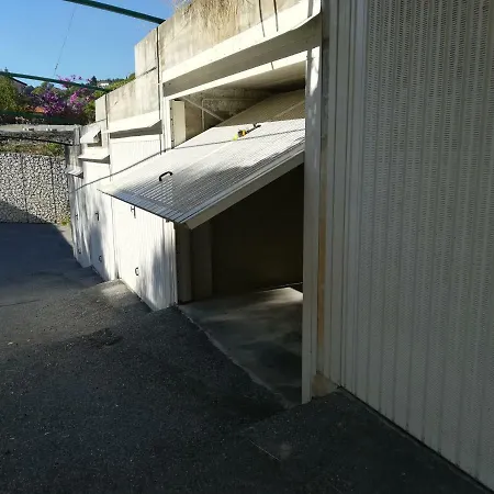 Apartament Il Faro Dei Poeti *
